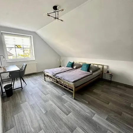 Stilvoll eingerichtetes Ferienhaus in ruhiger Lage-2